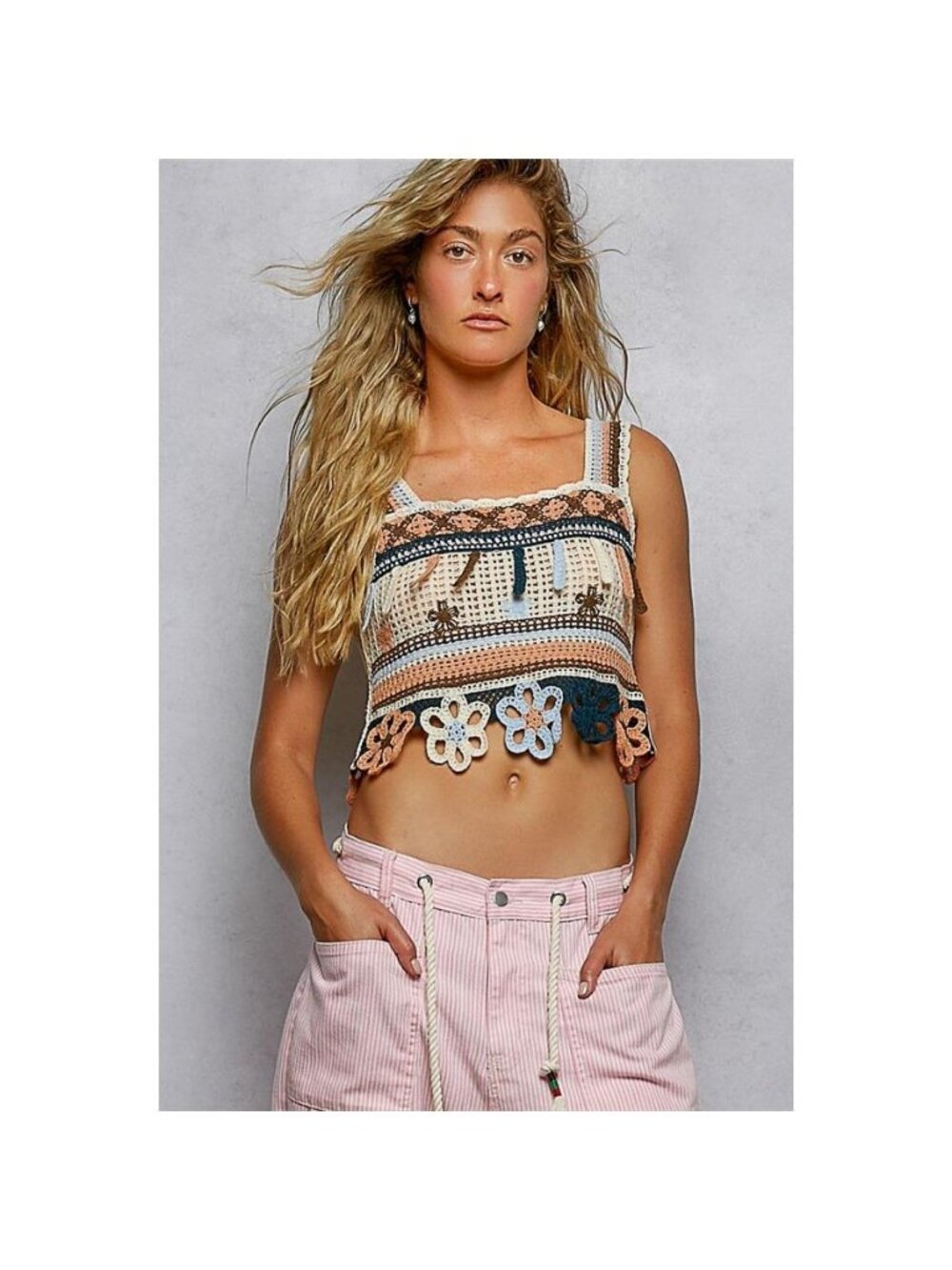 POL Cutout Flower Cropped Crochet Cami with with Dangle Detail